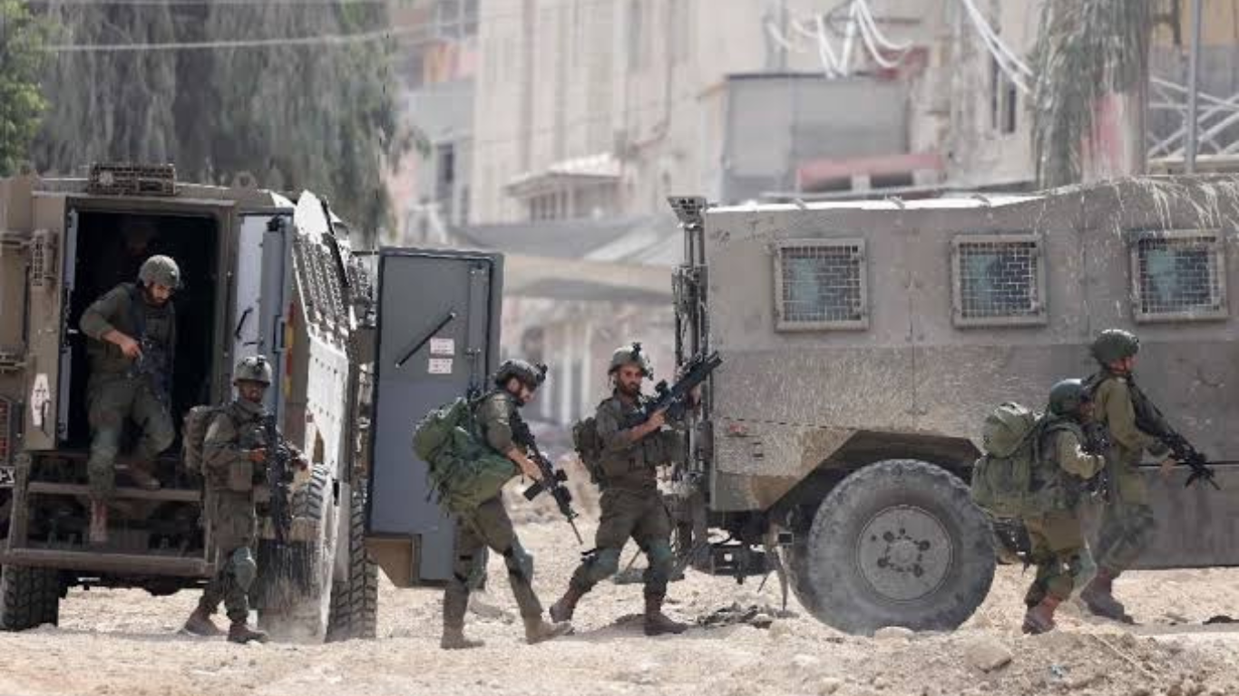 Israel lanza una operación militar masiva en la ciudad vieja de Nablus, Cisjordania ocupada. Dos palestinos asesinados