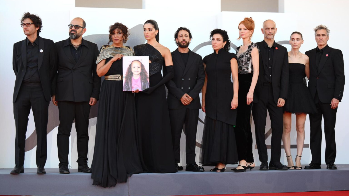 La ovación de ‘The Voice of Hind Rajab’ de 23 minutos en Venecia simboliza un reconocimiento internacional a la denuncia de violaciones a los derechos humanos.