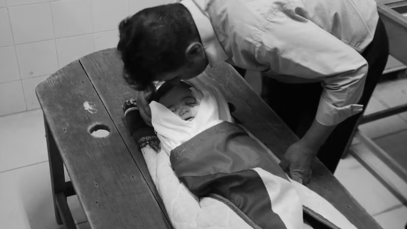 Fuerzas israelíes matan a un bebé palestino de siete meses en Hebrón