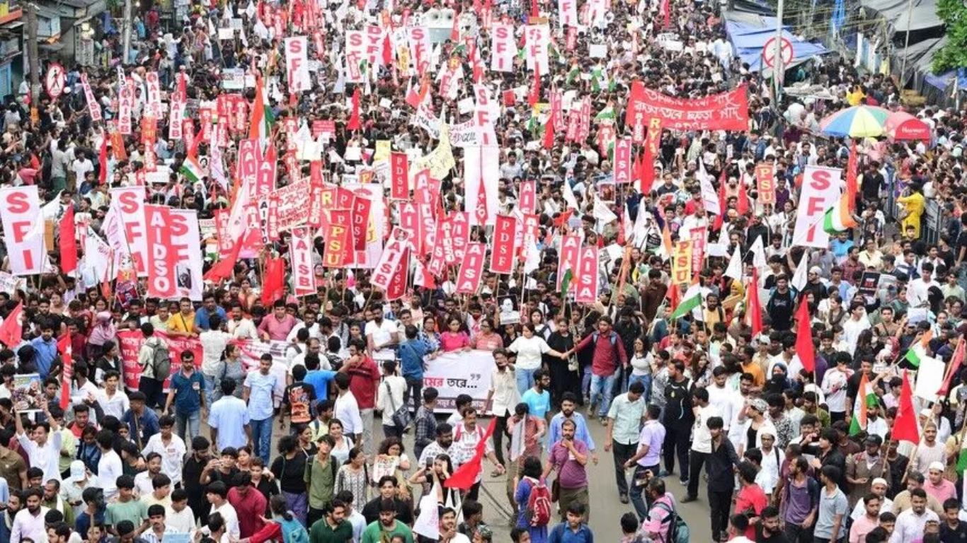 Dharmendra Pradhan: dimite ministro de Educación tras protestas estudiantiles en India