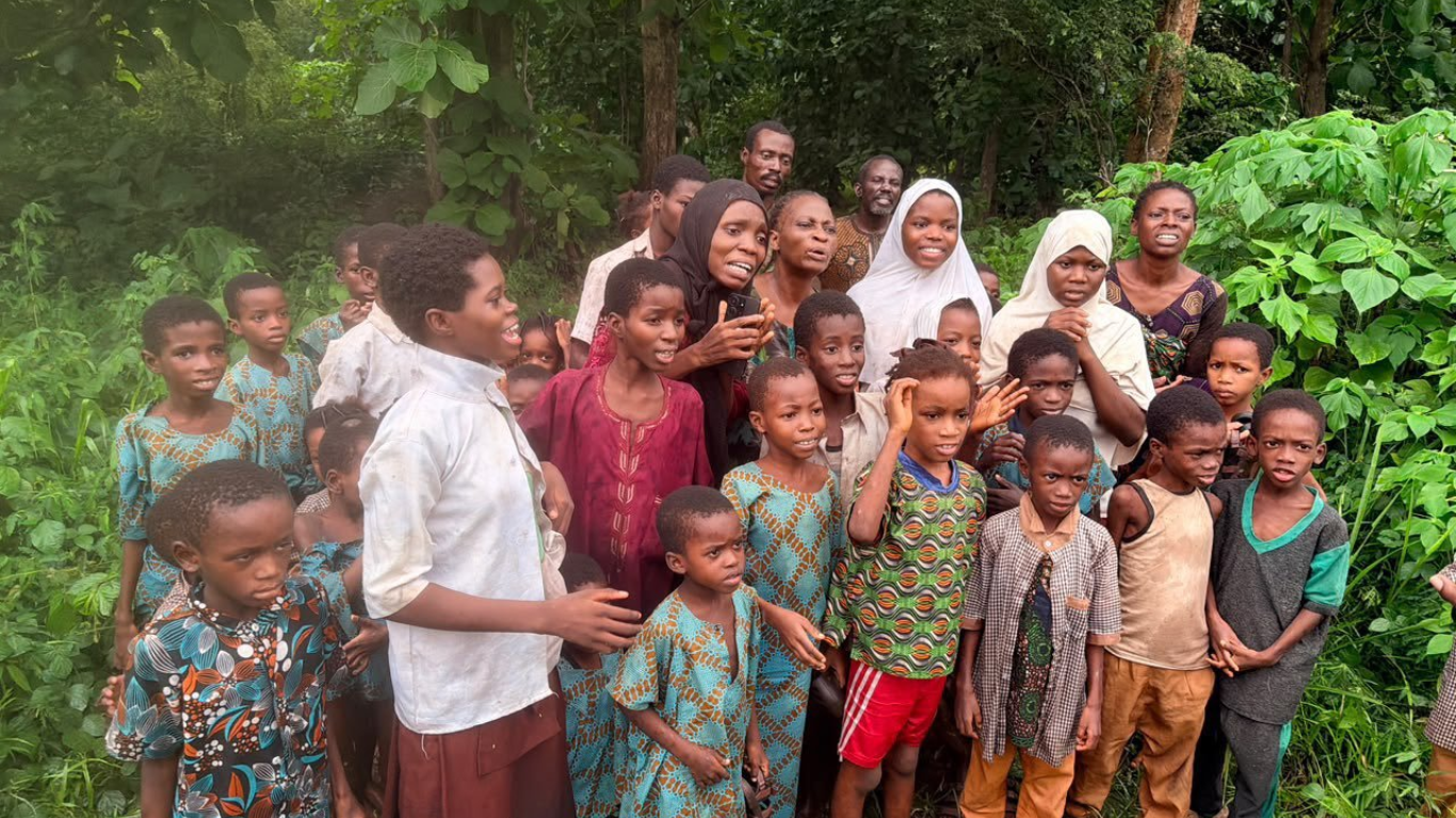 Rescatan a estudiantes y docentes secuestrados en escuelas de Nigeria