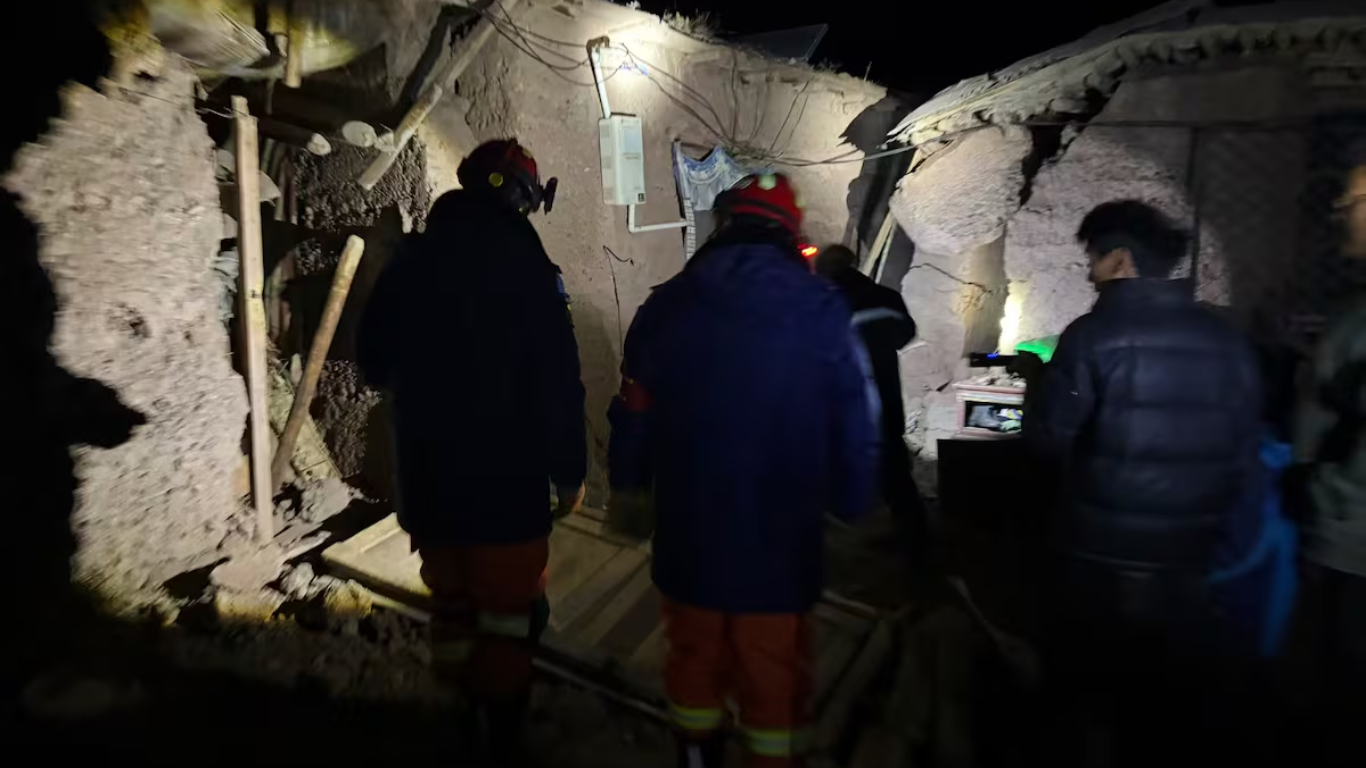 Fuerte terremoto en el Tíbet de magnitud 7